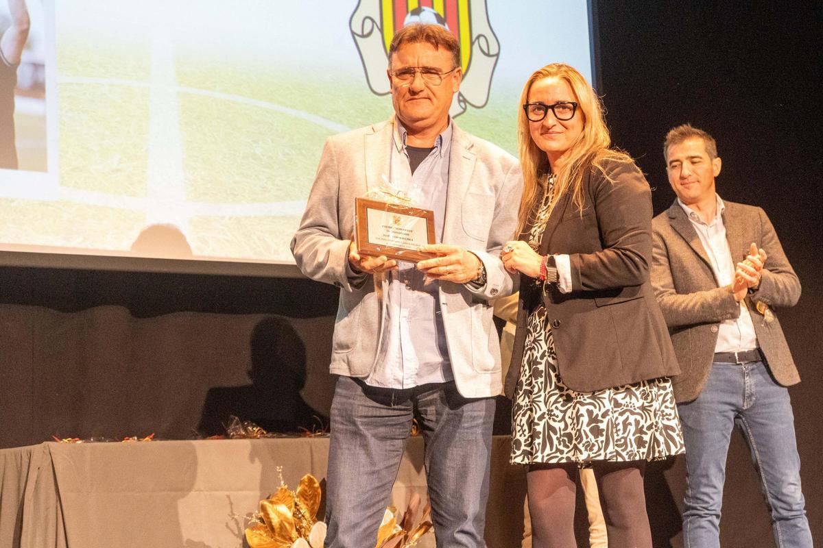 La Peña Deportiva celebra sus 90 años de historia con una emotiva gala llena de reconocimientos La Peña Deportiva celebra sus 90 años de historia con una emotiva gala llena de reconocimientos