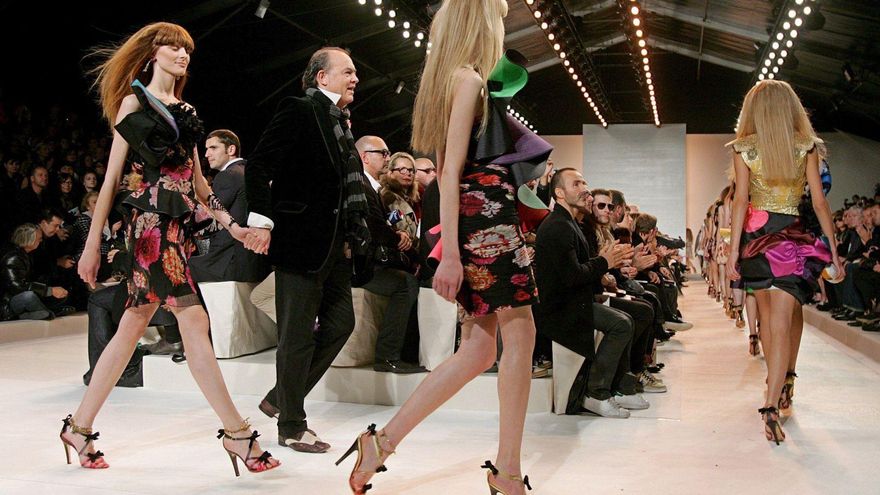Sociedad Textil Lonia asume el control de Christian Lacroix tras la salida de su CEO