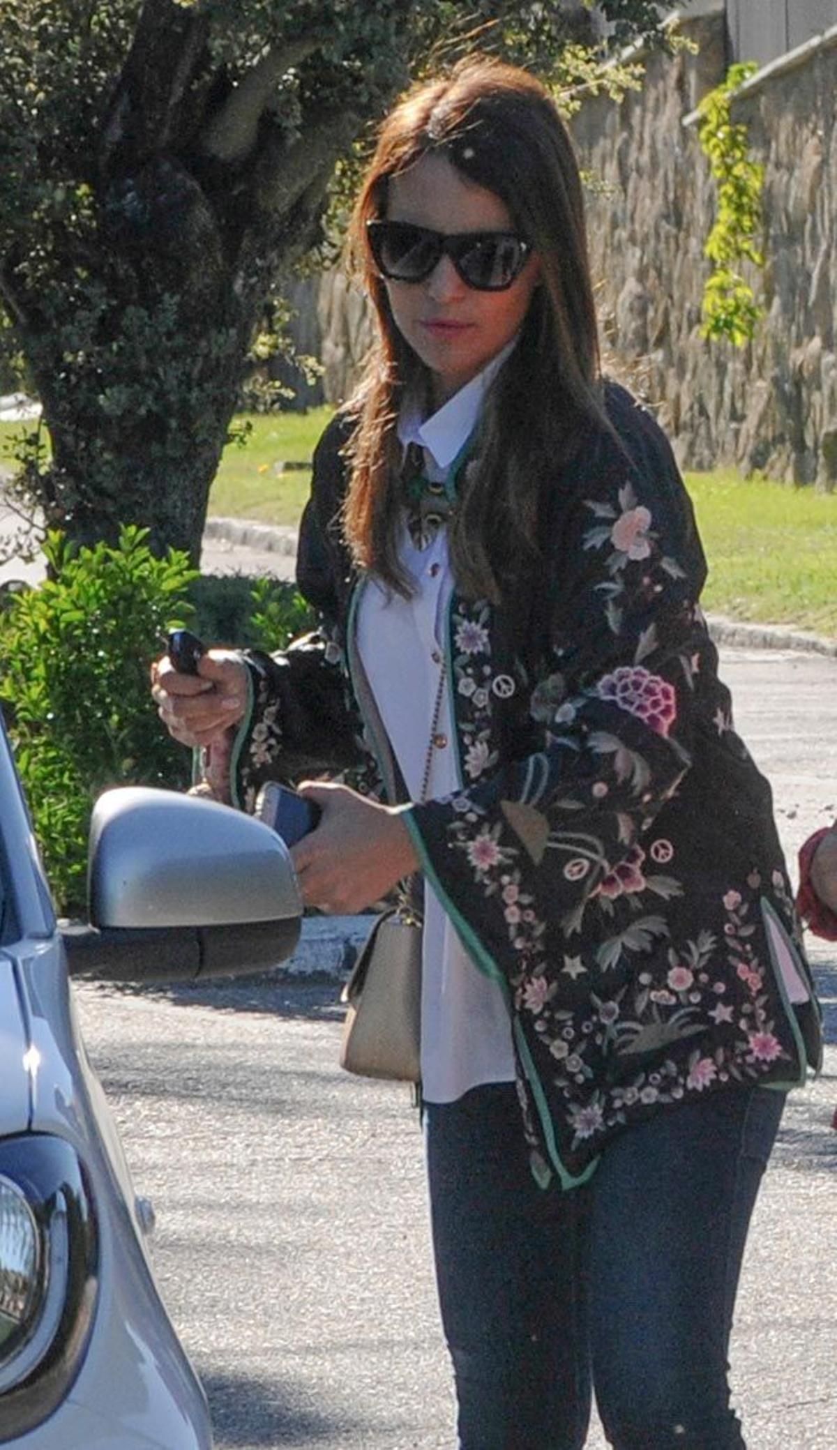 Paula Echevarría, muy estilosa para ir a comer el Día de la Madre