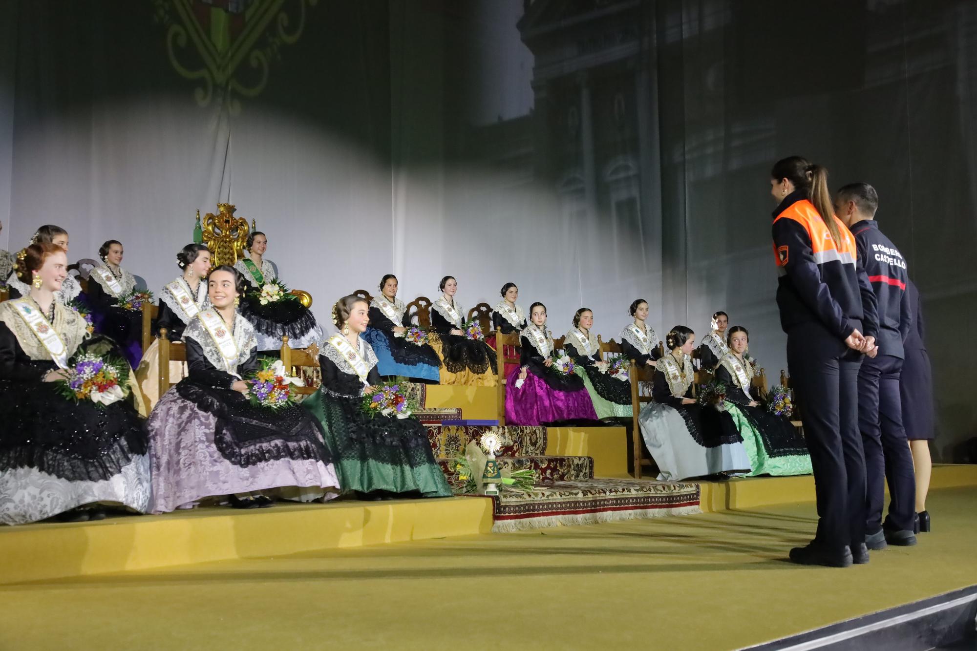 Galania a la reina infantil de las fiestas de la Magdalena