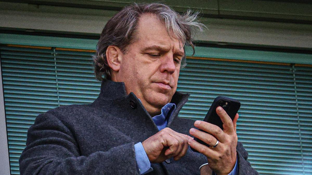 Chelsea Goalkeeper Crisis: What’s Happening?