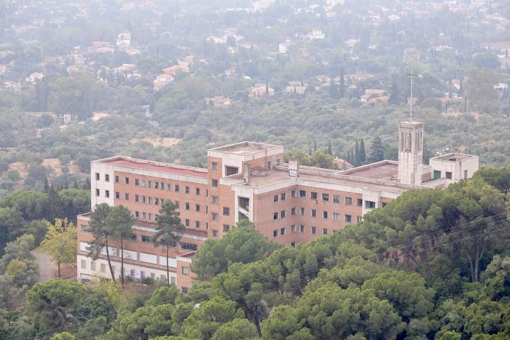 Fotogalería /Estado del colegio de la Aduana.