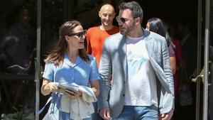 lmmarco38081009 los angeles  ca   april 16  ben affleck and jennifer garner 170417200913