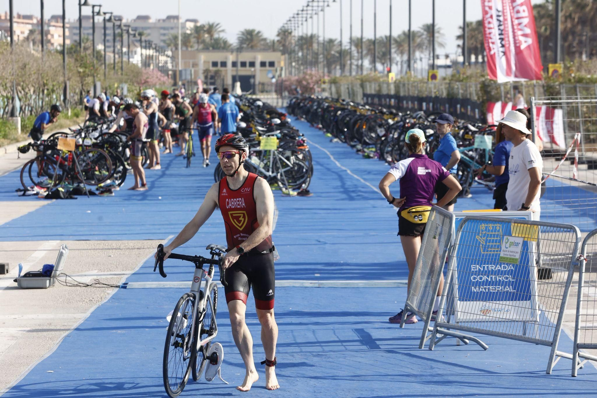 Las mejores imágenes del Mediterránea Triatlón de València