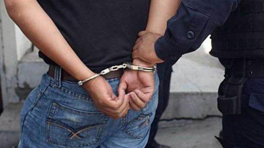 Arrestan a dos hombres con sendas órdenes de ingreso en prisión en Murcia