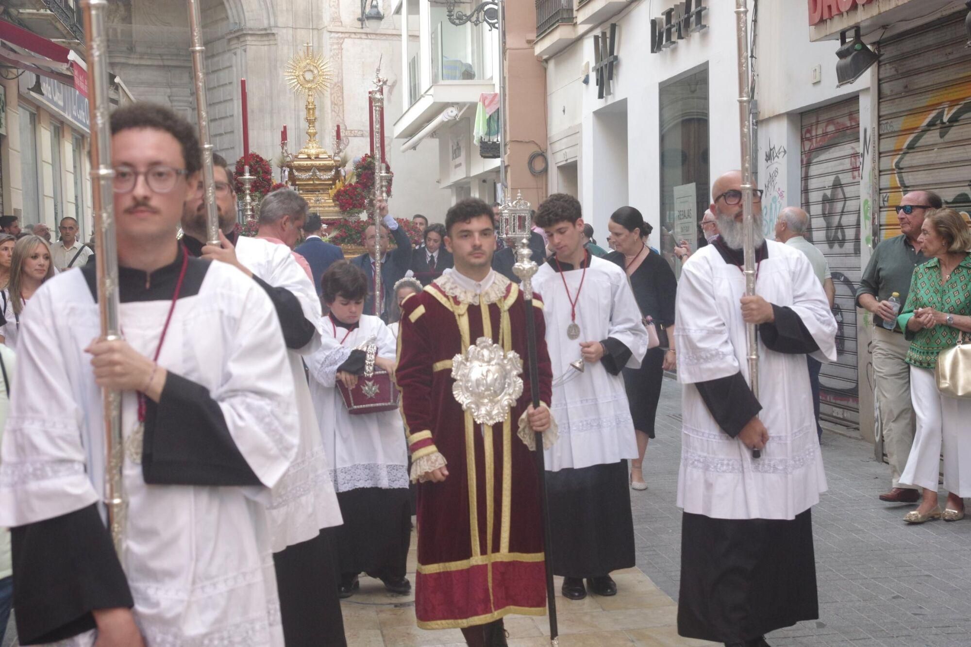 La archicofradía de los Dolores de la Parroquia de San Juan celebra, un año más, en la semana posterior a la Solemnidad del Corpus Christi, su Procesión de Minerva con Jesús Sacramentado