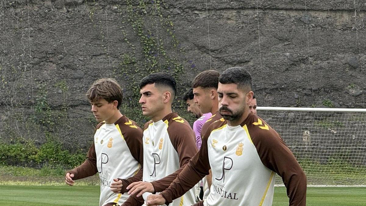 Último entrenamiento de la UD antes de viajar a Albacete, esta mañana