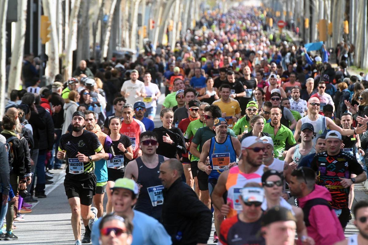 ¿Has participado en la Marató de Barcelona 2024? ¡Búscate en las fotos¡