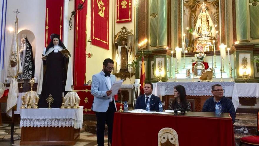 La consejera Guardiola y el alcalde Juan Jesús Moreno acudieron al acto de presentación.