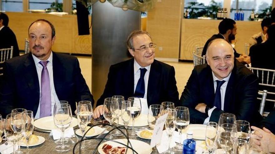 Florentino y Benítez comparten mesa y mantel en medio de la tensión