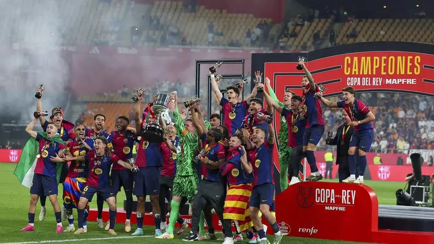 As estaba Canaletes despus de la victoria del FCB ante el Madrid