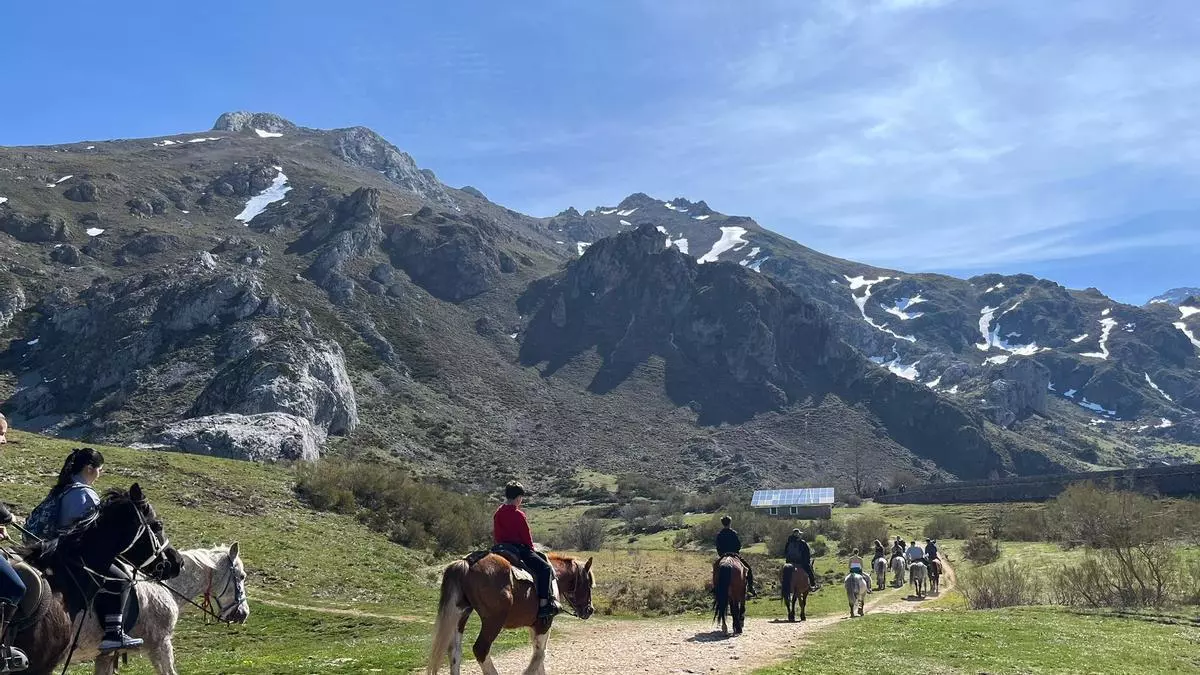 Sofocón (por poco tiempo) en Asturias, que registra este Sábado Santo la quinta mayor temperatura en España al rozar los 30 grados