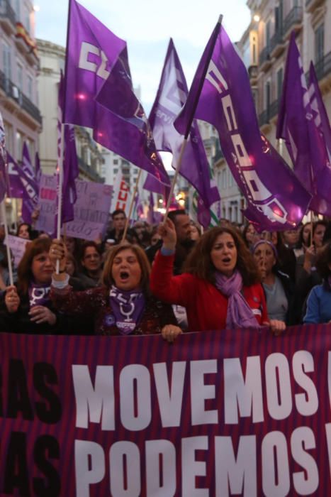 Miles de manifestantes colapsan el centro de Málaga en una marcha que comenzaba con polémica con Francisco de la Torre