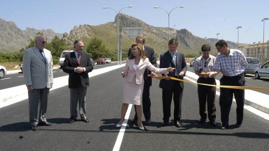 El Consell adjudicó contratos y obras viarias por procedimientos injustificados