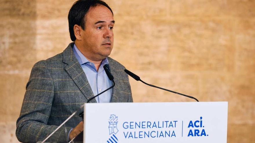 Pérez Llorca anuncia el nombre de los nuevos consellers