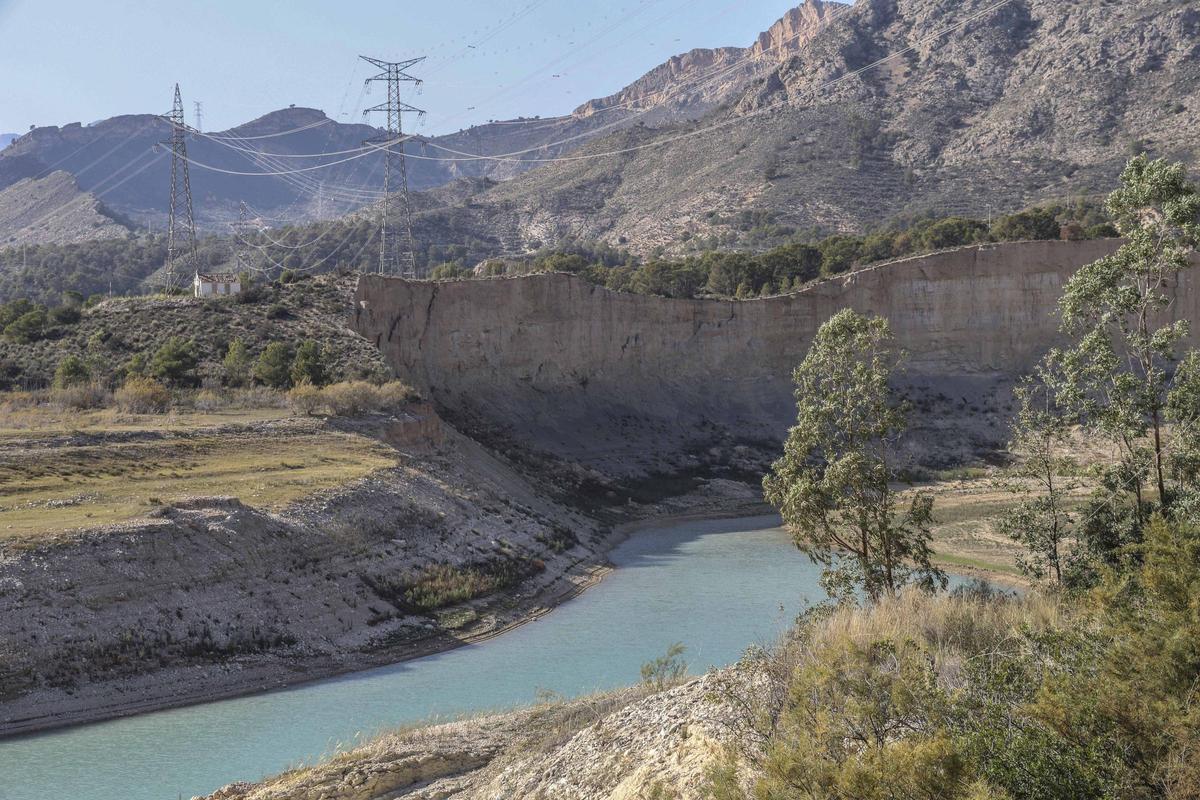 Así están los pantanos de la Marina Baixa Así están los pantanos de la Marina Baixa