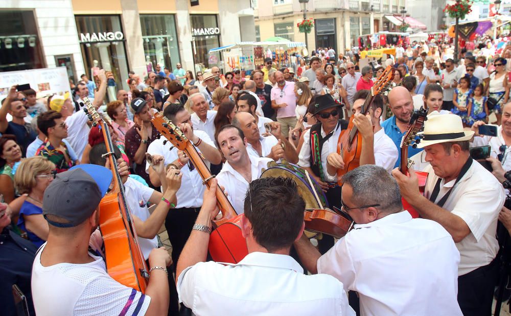 La música en directo inunda el Centro