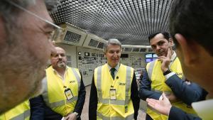 El presidente del PP Alberto Núñez Feijóo visita las centrales nucleares de Ascó junto al líder del PP en Catalunya, Alejandro Fernández y el Secretario de Economía y Empleo, Alberto Nadal.