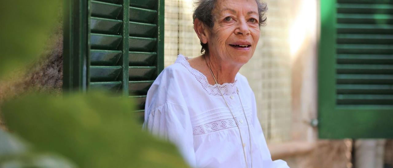 La escritora ‘manacorina’ Maria Antònia Oliver.