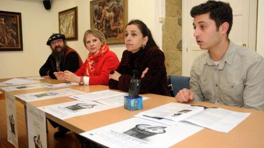 Paío, Álvarez, García y Carbajo, ayer, en la presentación de la obra.  // Bernabé/Javier Lalín