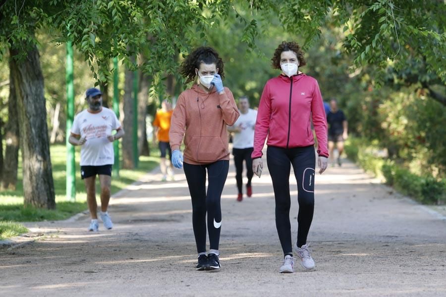 Coronavirus en Córdoba: numerosos cordobeses salen a pasear y a correr desde primera hora