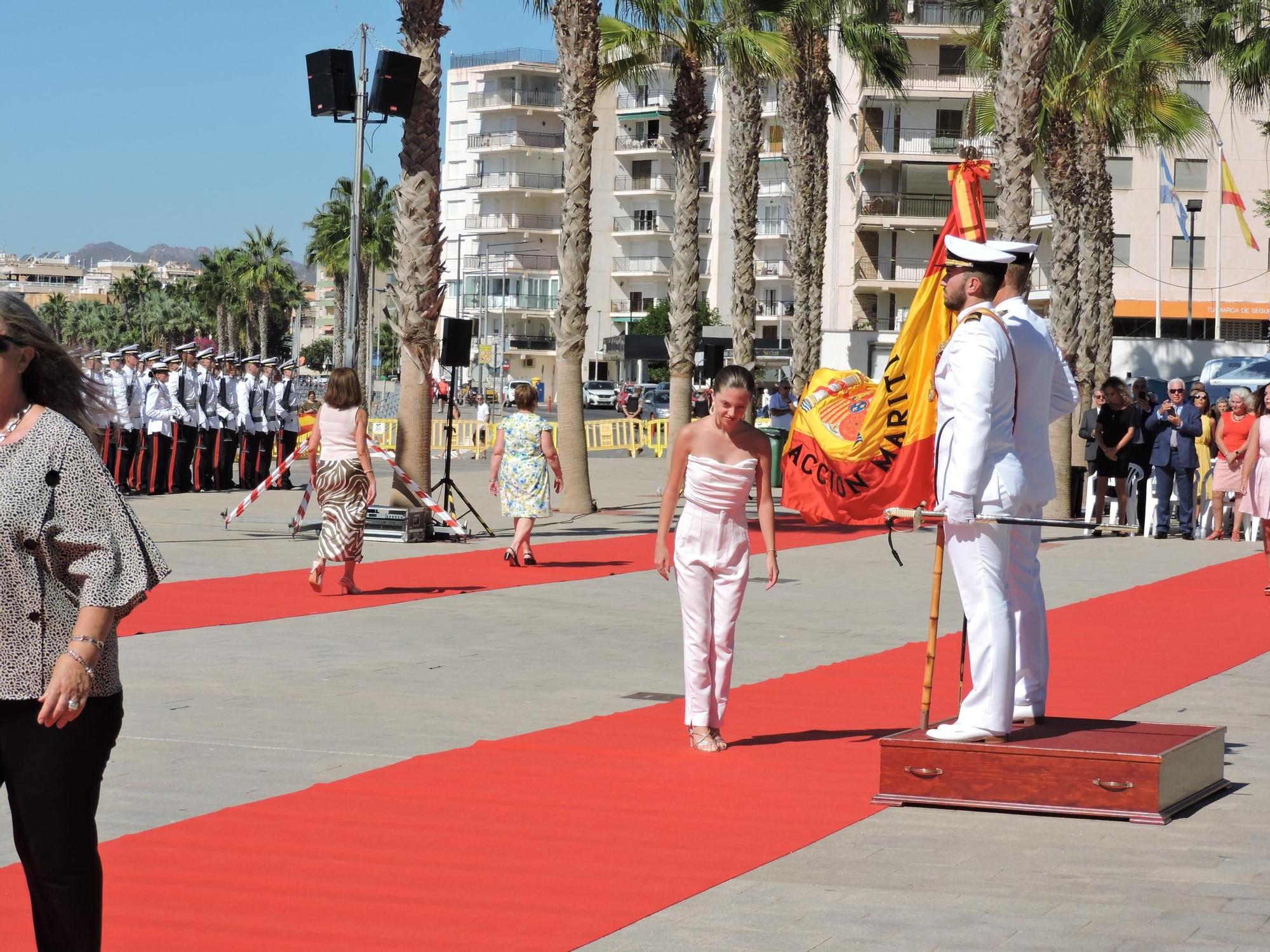 Jura de Bandera para personal civil en Águilas