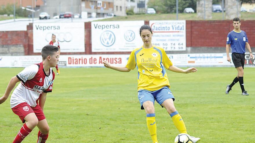 El Ana Vidal Atlético Arousana ya es líder de la categoría. // I. Abella