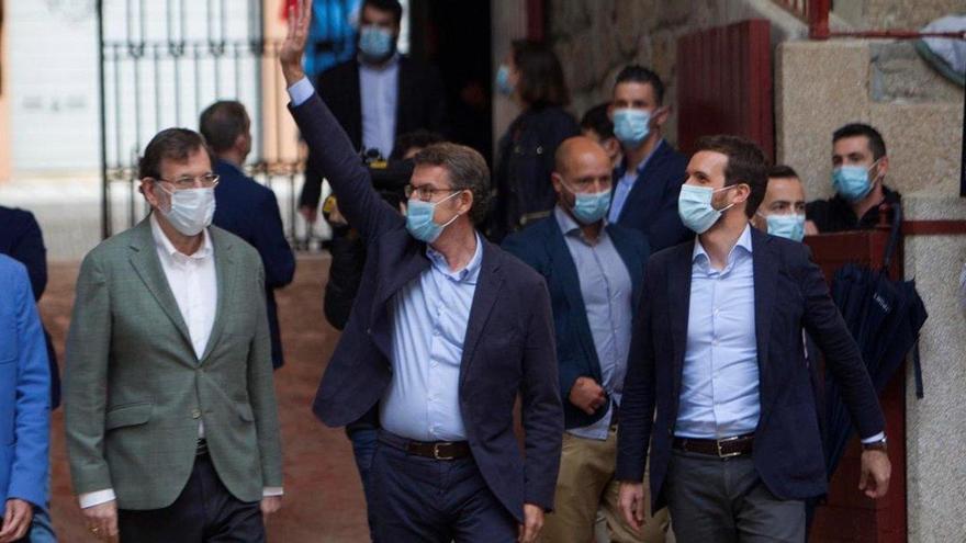Casado y Rajoy reivindican la gestión de Feijóo de la covid-19
