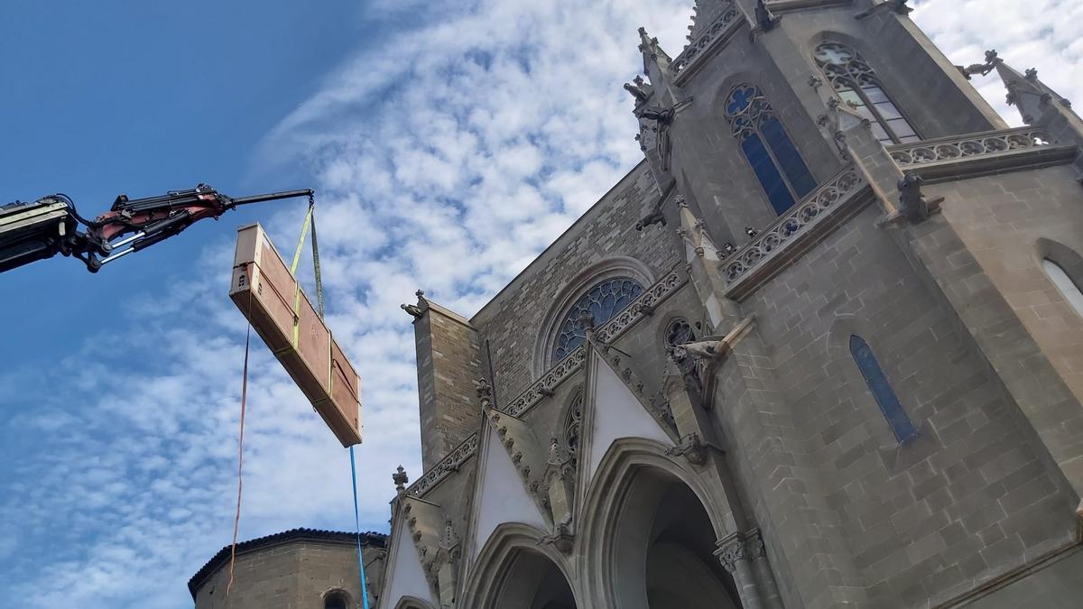 Trasllat del frontal florentí de la Seu de Manresa