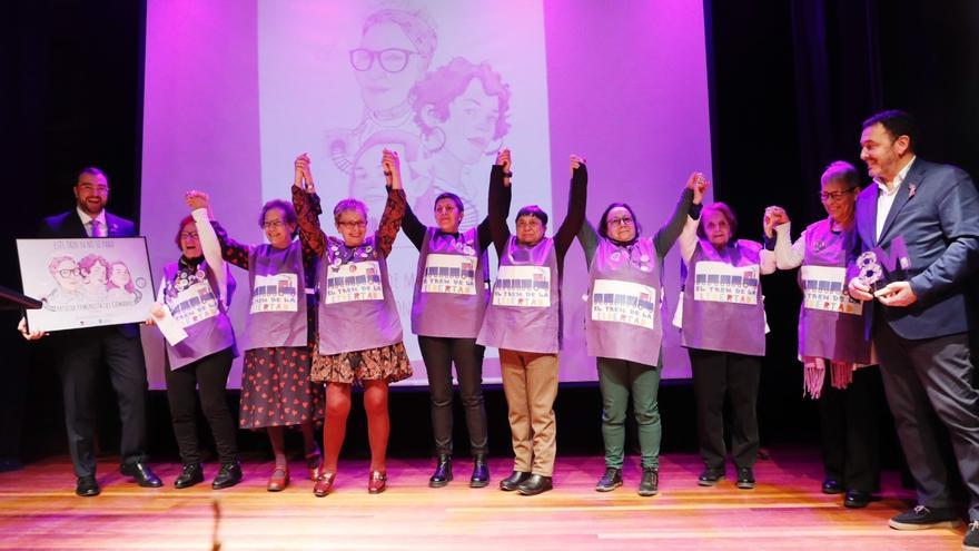 &quot;Blindar los derechos de las mujeres en la Constitución&quot;, la petición de Barbón en el acto institucional del 8M celebrado en Laviana