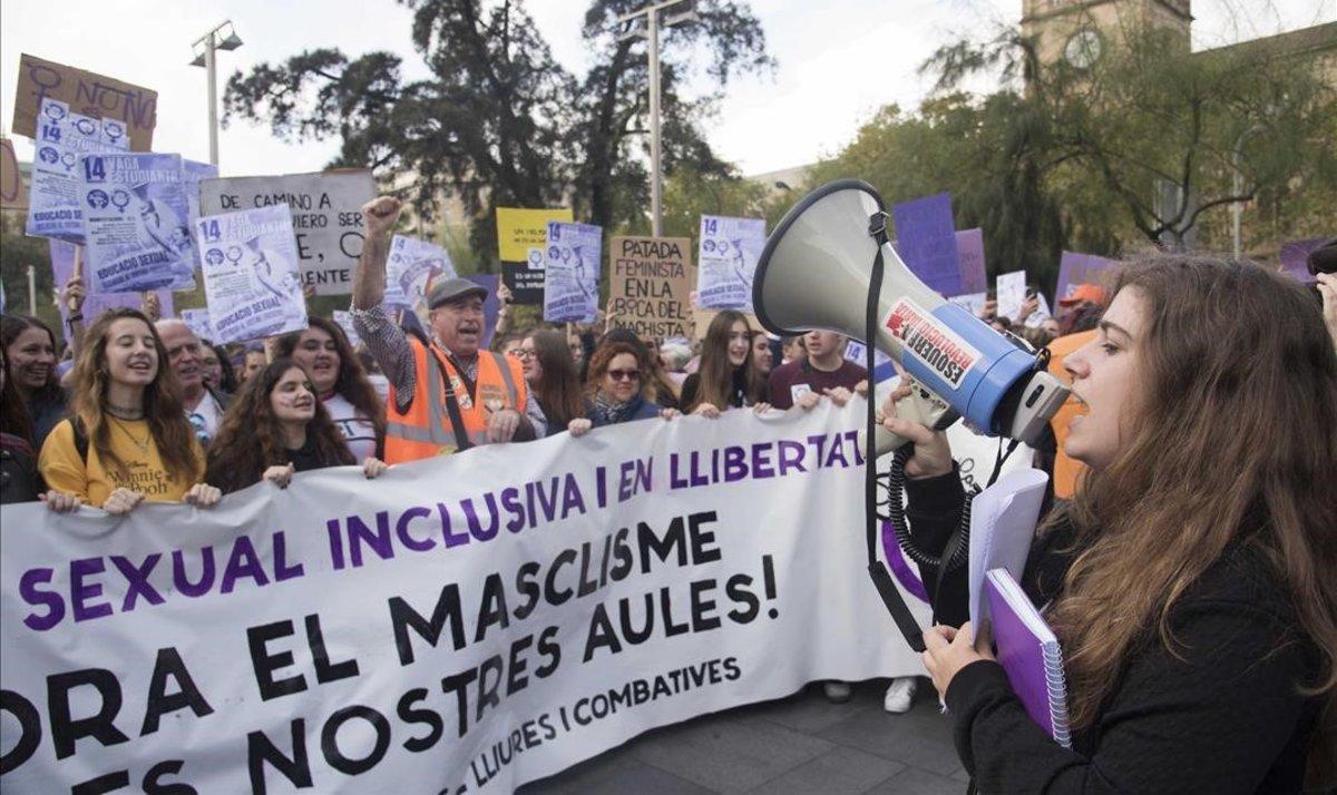 zentauroepp45891371 barcelona  14 de noviembre 2018  manifestaci n de estudiante181114125232