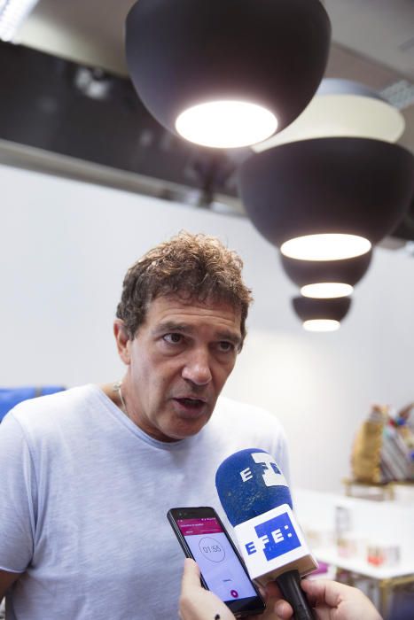 ANTONIO BANDERAS PRESENTA SU NUEVA COLECCIÓN DE ...