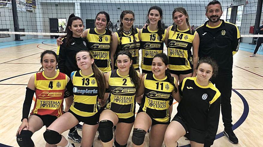 Voleibol El Real CF cumple su objetivo