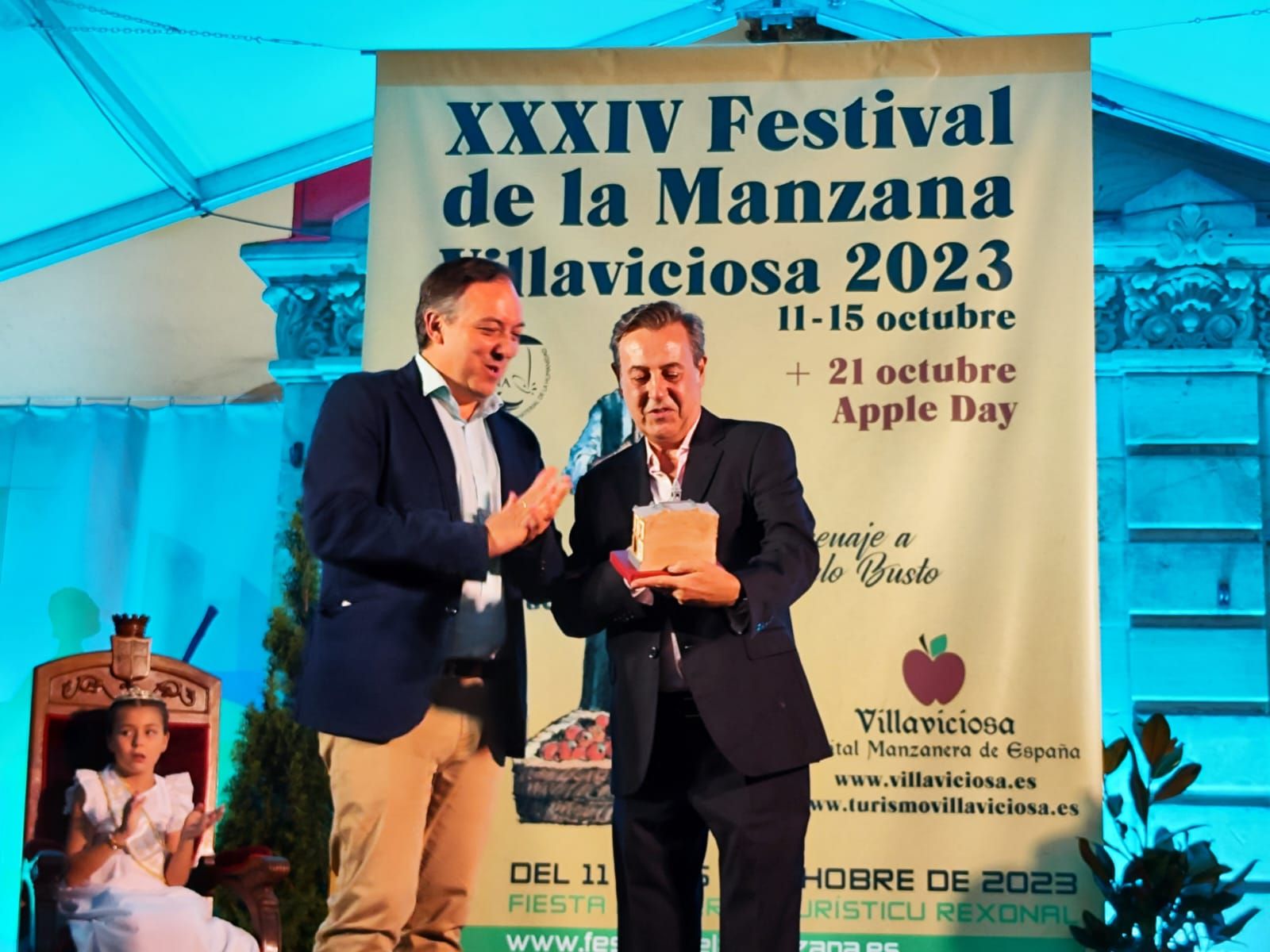 Gastronomía, homenajes y exposiciones: así ha arrancado el Festival de la Manzana