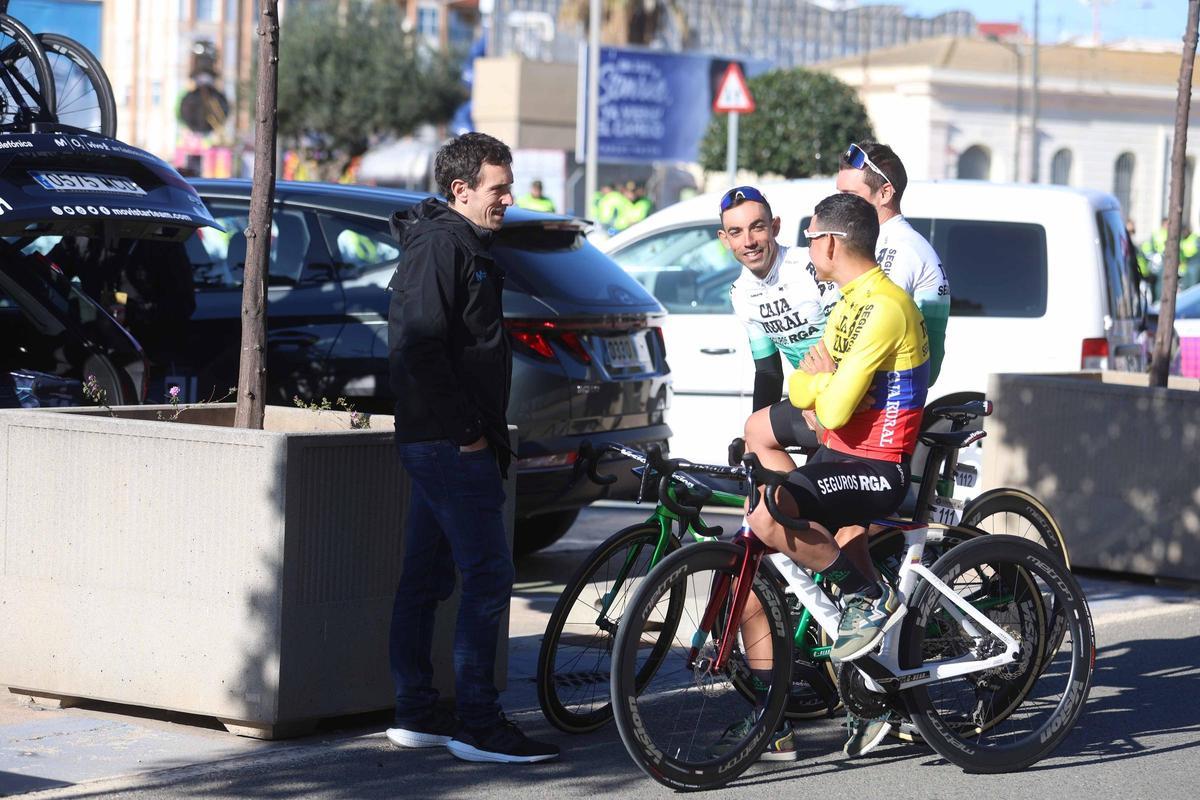 Salida de la Clàssica Ciclista Comunitat Valenciana 1969. Gran Premi València