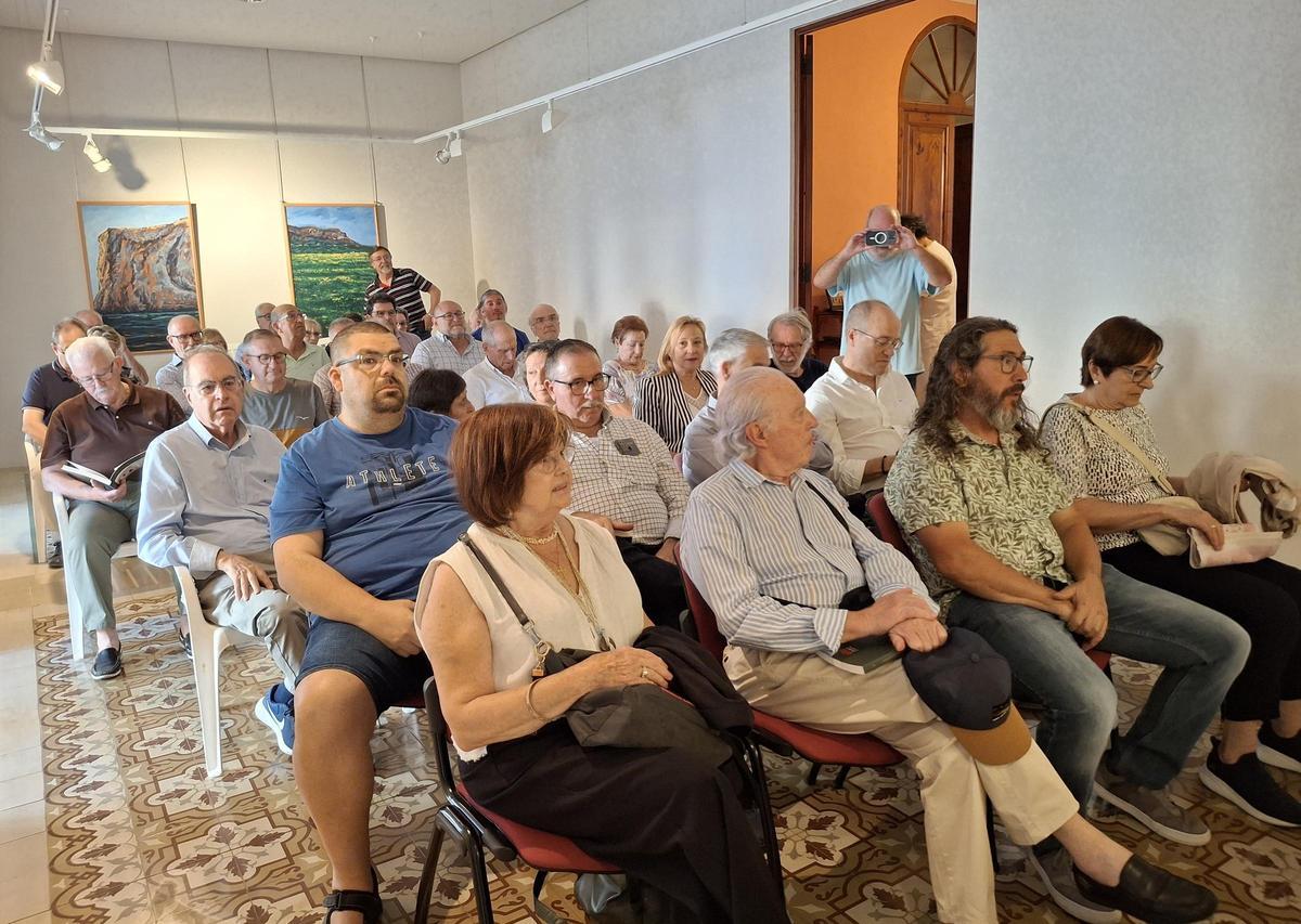 La sala de la Fundació Cirne durante la presentación de la investigación de Antoni Espinós