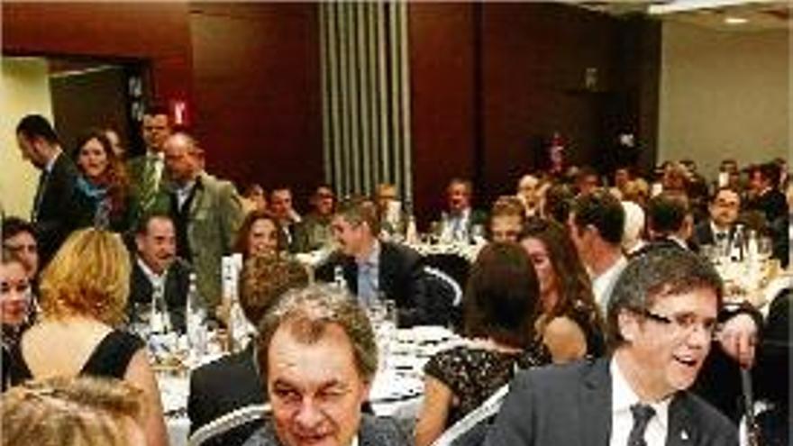 Puigdemont vol guanyar per fer de l&#039;Ajuntament una estructura d&#039;Estat