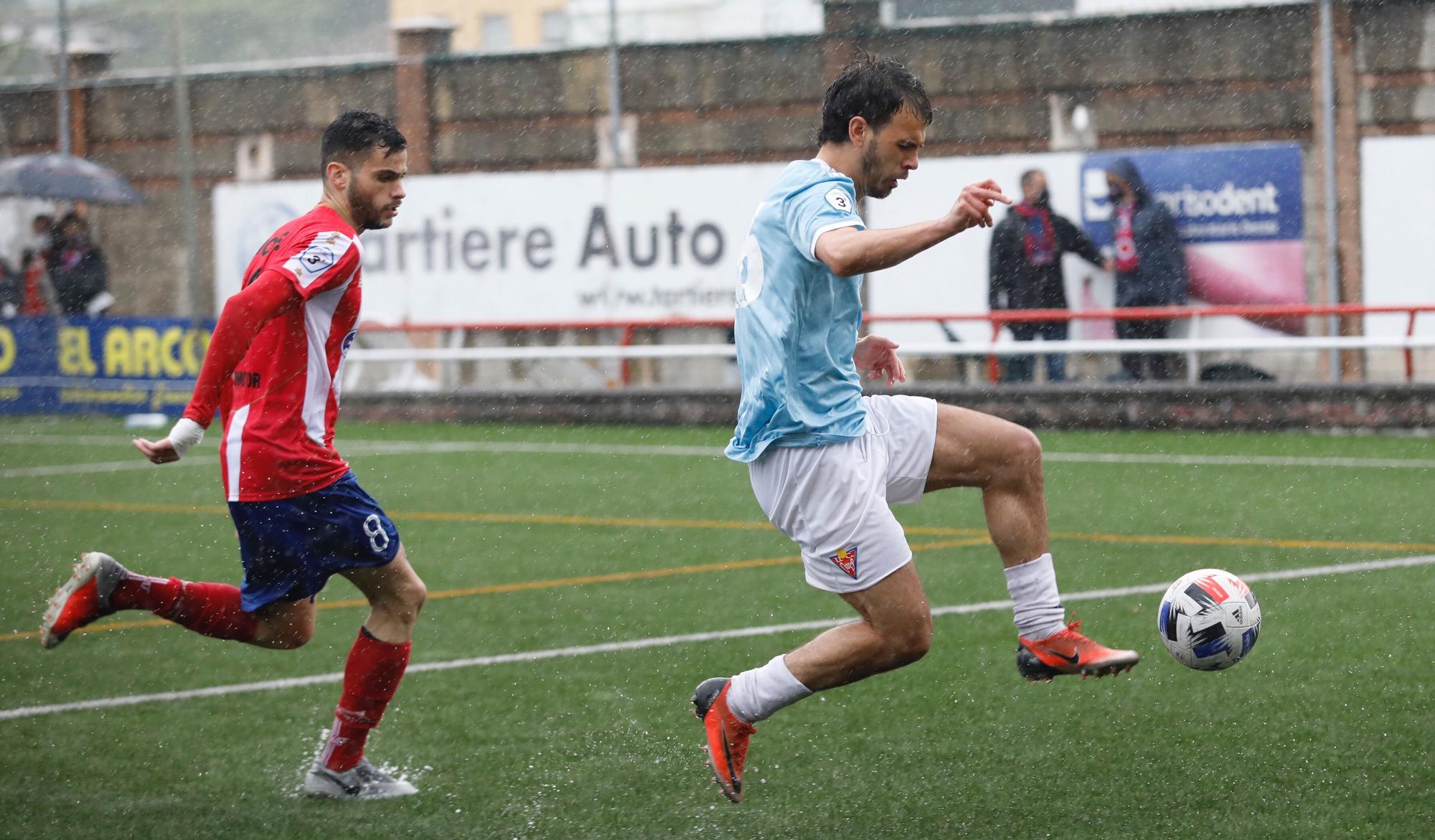 Las mejores imágenes de la jornada de Tercera División: Ceares y Llanera sacan un billete a Segunda RFEF