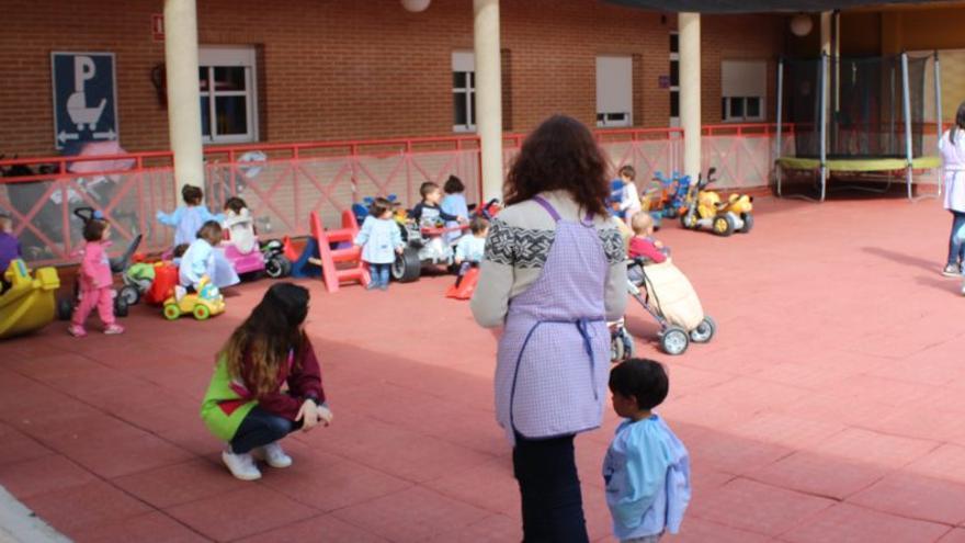 Ochenta euros más caras las tasas de la escuela infantil municipal de Alcantarilla