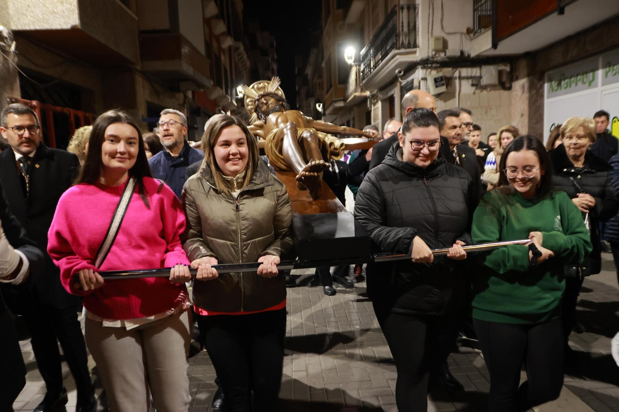 Todas las imágenes de la procesión de retorno del Cristo del Hospital a su capilla de Vila-real