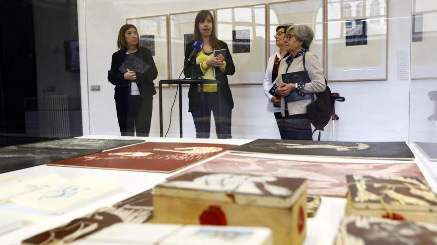 Inauguración de la exposición de Katia Acín, &#039;Gran Mujer’, en el Paraninfo