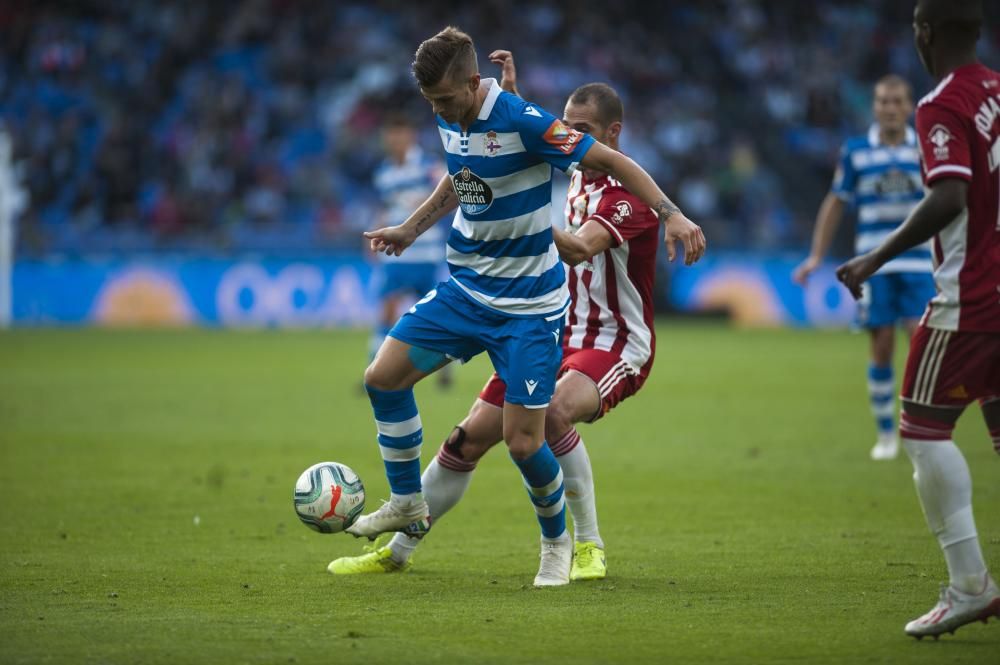 El Dépor empata en Riazor ante el Almería