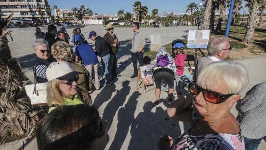 Imagen de archivo de una de las protestas contra el proyecto de 1,500 casas en Cala Mosca