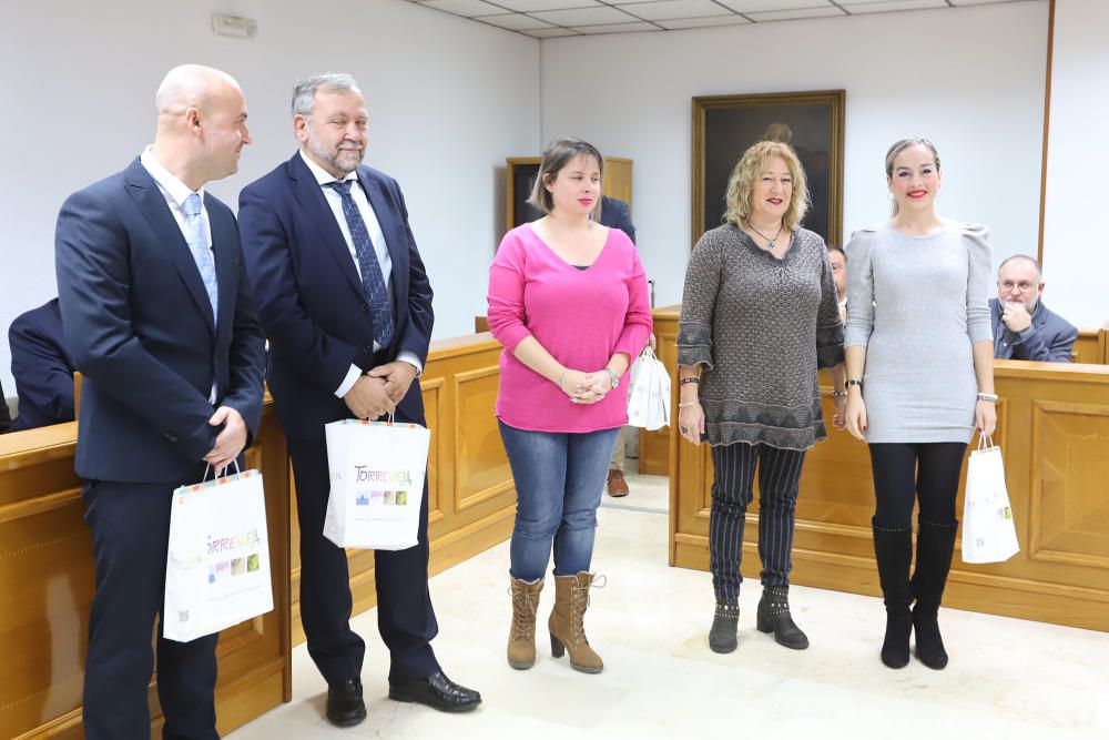 Torrevieja celebra el Día de la Constitución