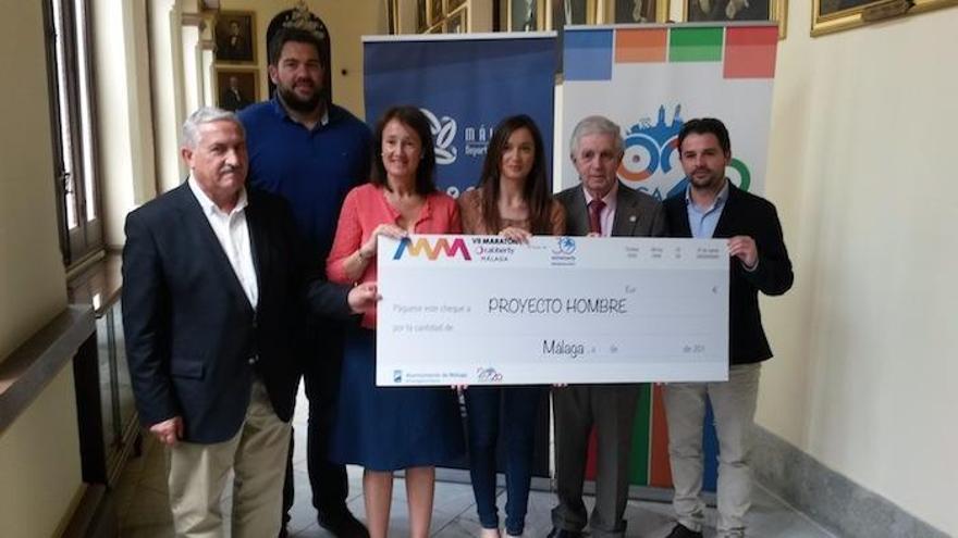 Presentación del acuerdo entre la Maratón Cabberty Málaga y la Fundación CESMA, con «Proyecto Hombre».