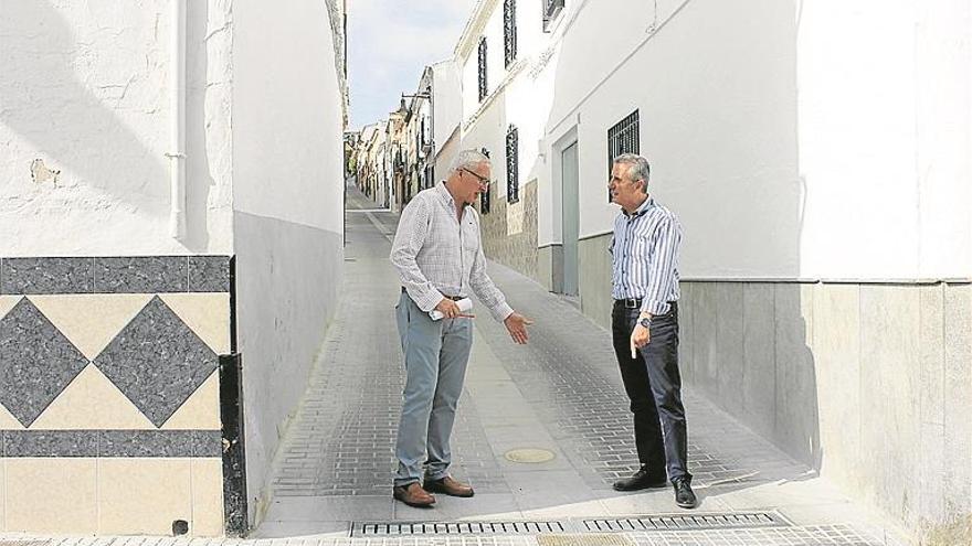 Las obras han mejorado la plaza de la Barrera y la calle Olmedo