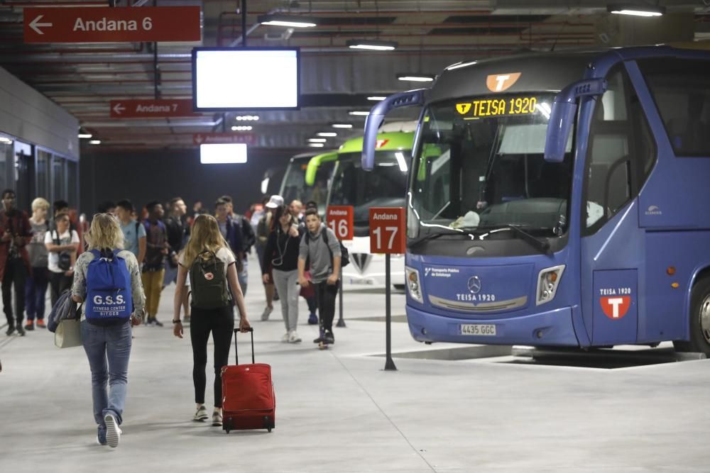 L'estació d'autobusos es posa en marxa