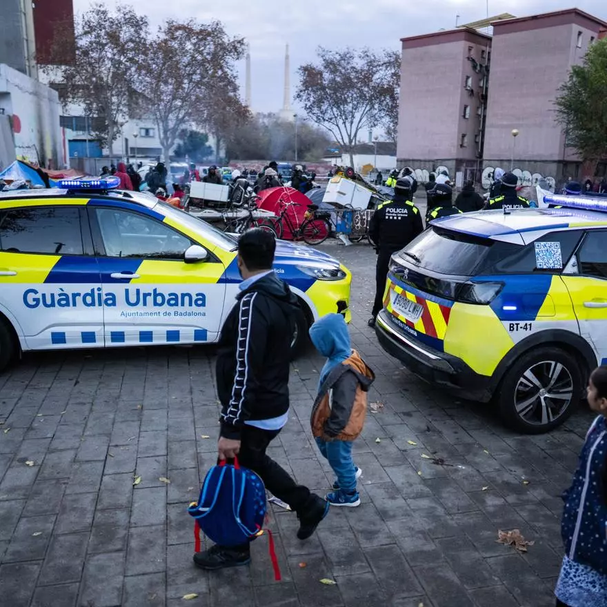¿Por qué no tenían ni el Ayuntamiento ni la Generalitat preparado un dispositivo de realojo en plenas Navidades?