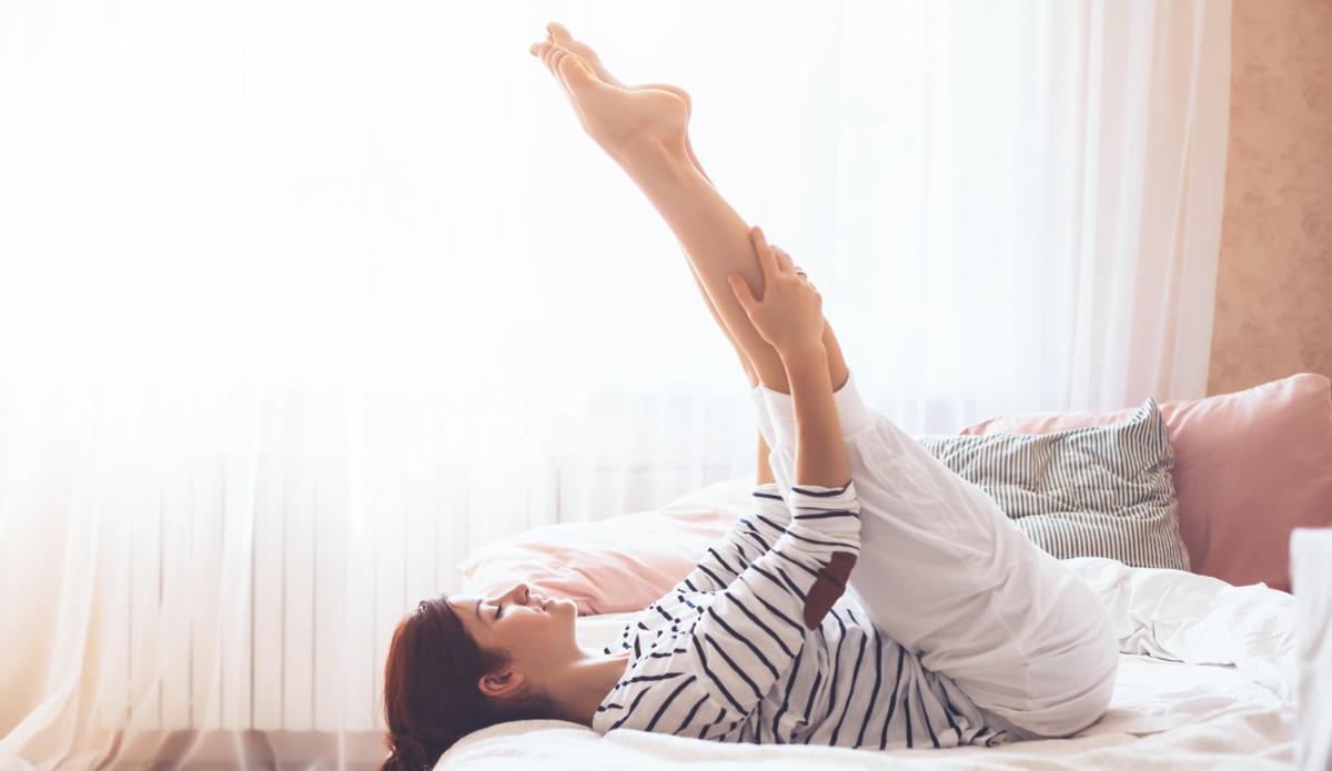 Hacer ejercicios y adelgazar desde la cama es posible.