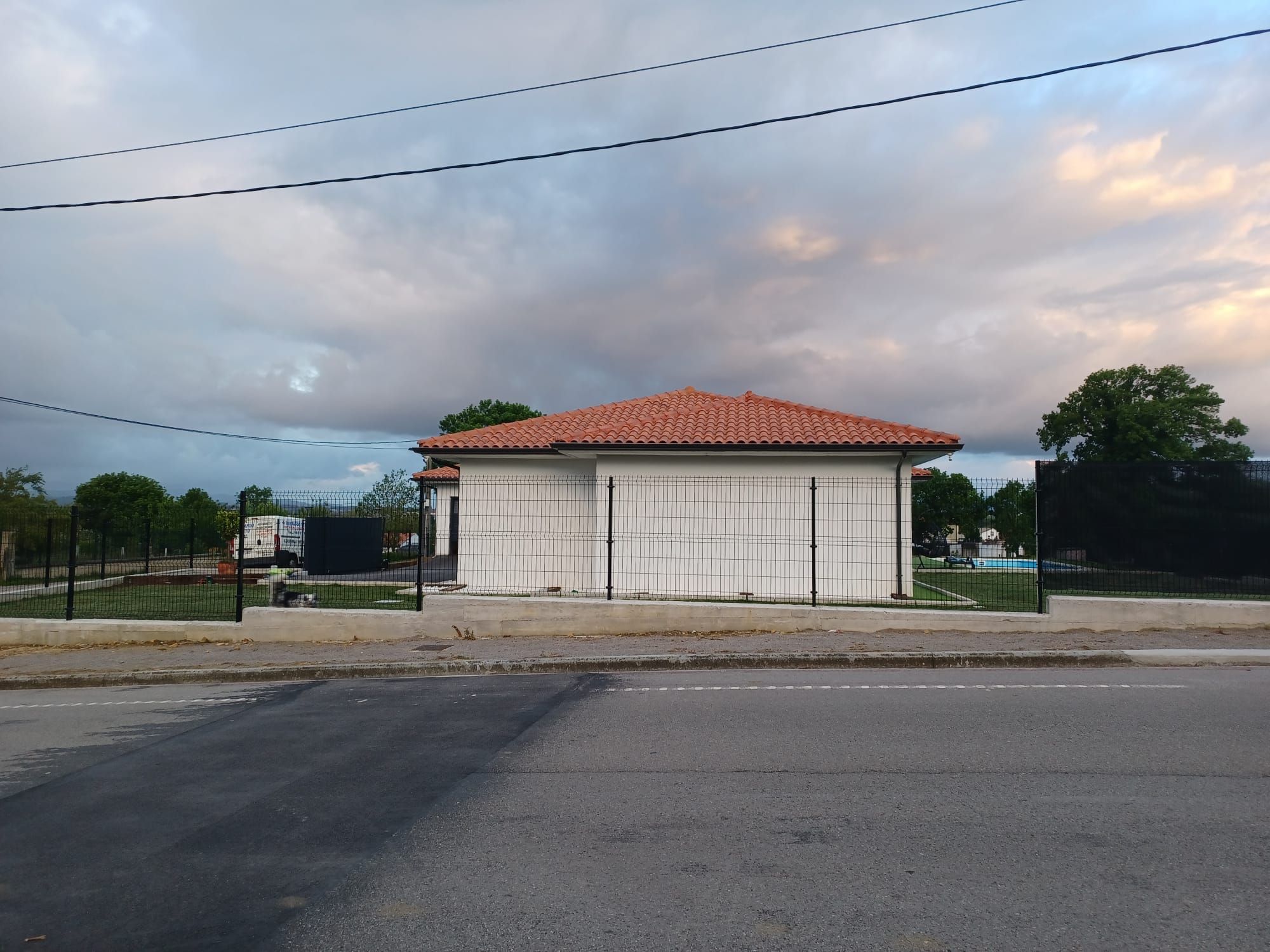 Ables está de moda: la parroquia de Llanera crece con una nueva urbanización y la rehabilitación de casas